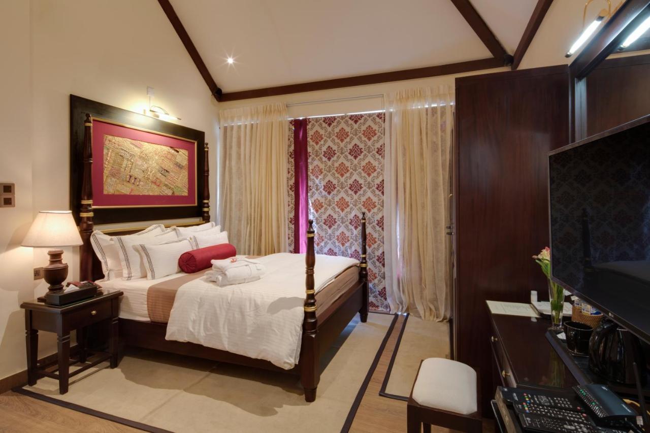 The Cheriz Boutique نوفارا إيلِيا المظهر الخارجي الصورة
